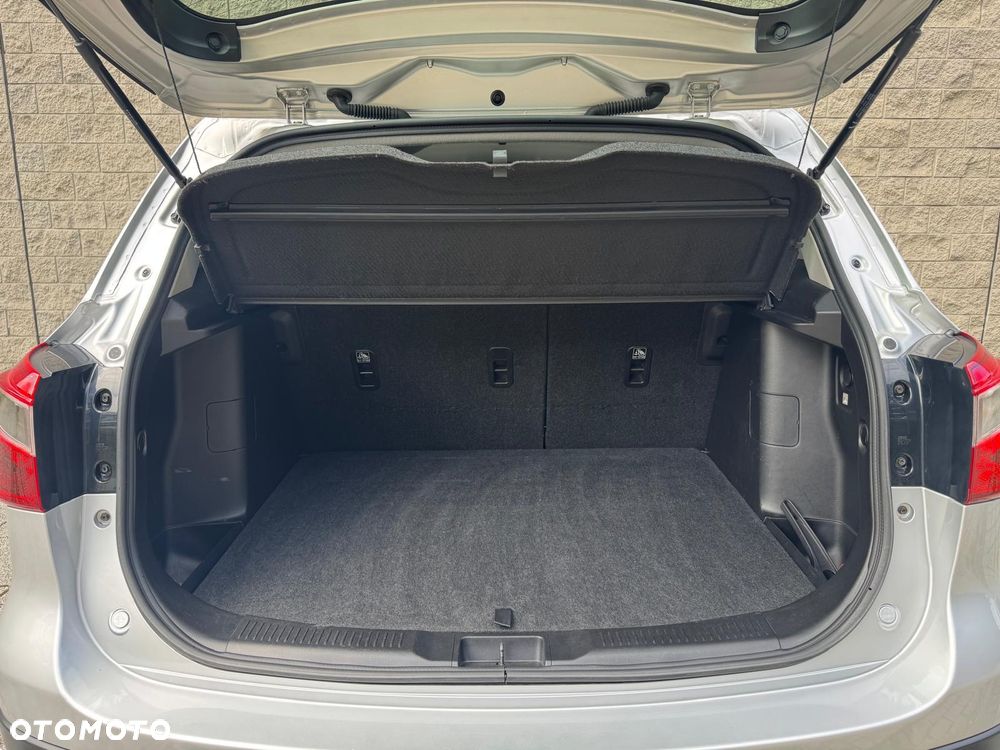 Suzuki SX4 S-Cross 1.6 Premium 4WD - 19