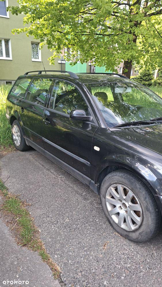Volkswagen Passat 1.9 TDI - 3
