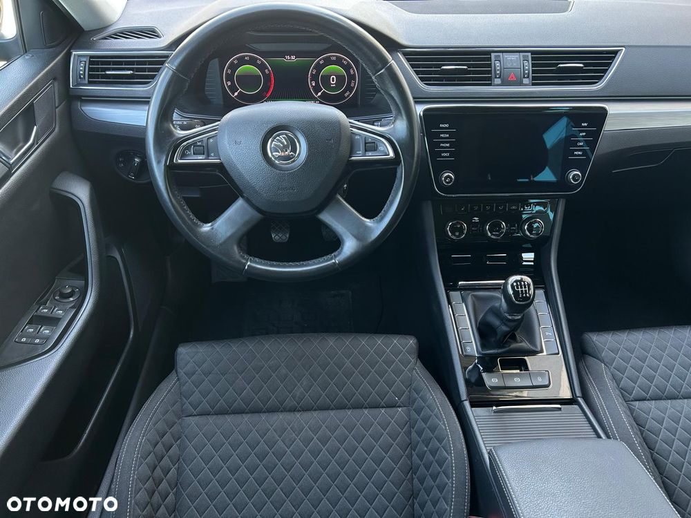 Skoda Superb 1.5 TSI Style - 5