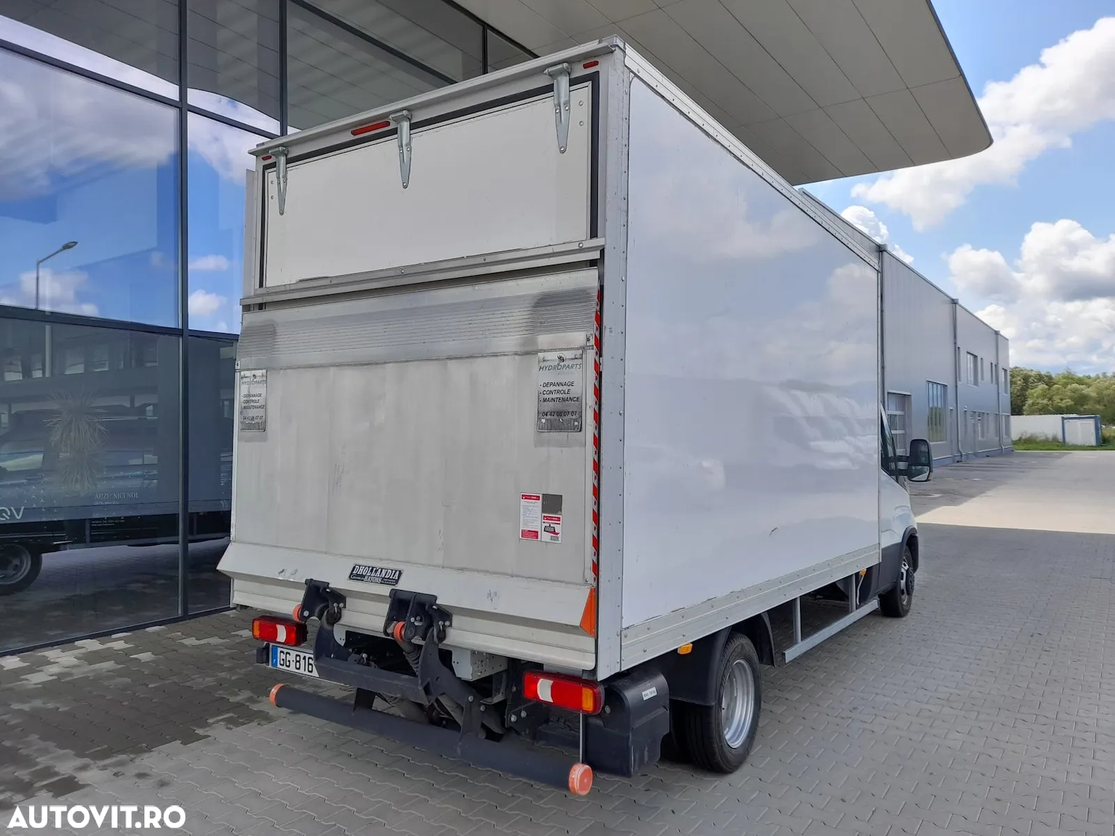 Iveco Daily 35C16H3.0 BOX+LIFT - 5