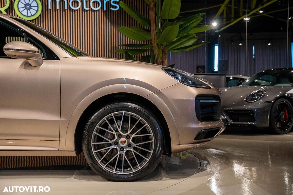 Porsche Cayenne Standard - 3