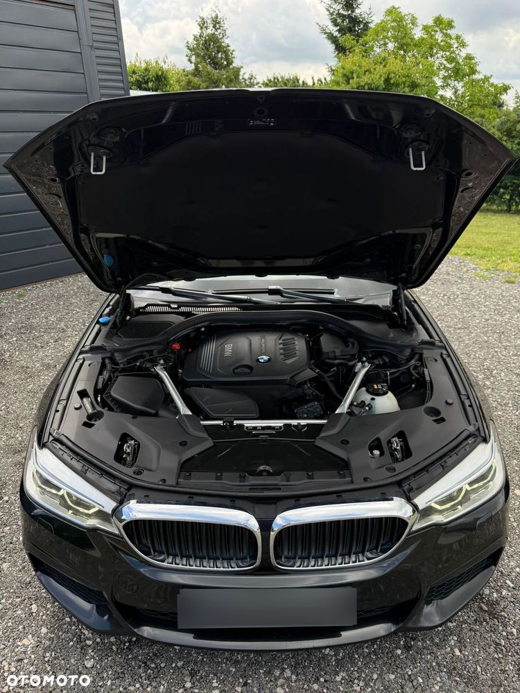 BMW Seria 5 520d Efficient Dynamics M Sport sport - 4