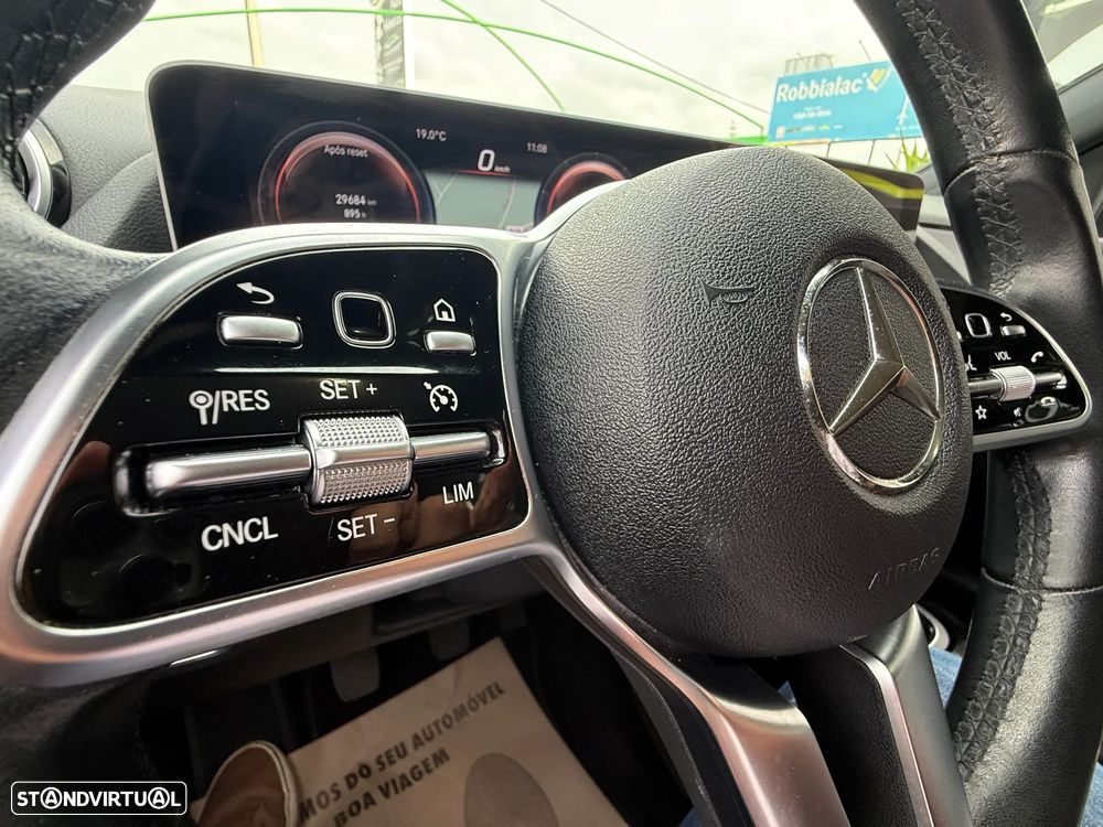 Mercedes-Benz B 200 Progressive - 35