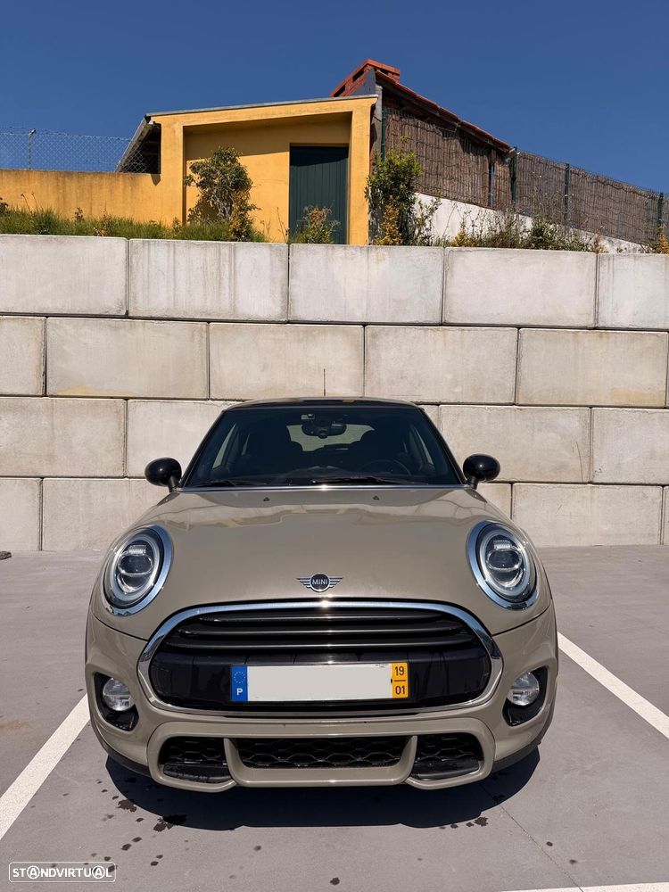 MINI 3 Portas Cooper D - 2