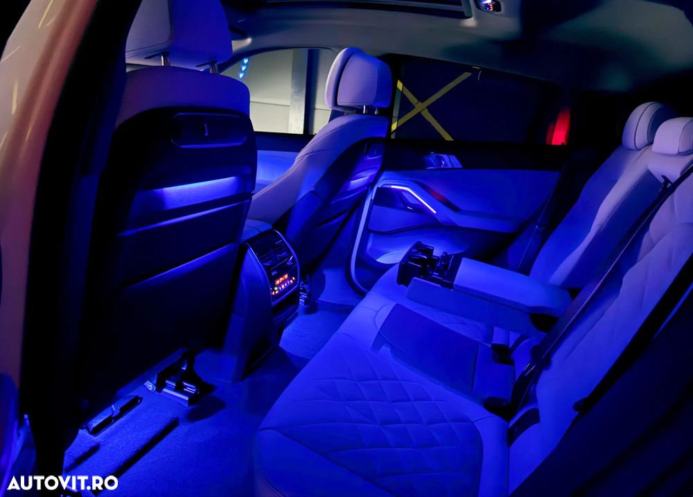 BMW X6 xDrive30d AT MHEV - 17