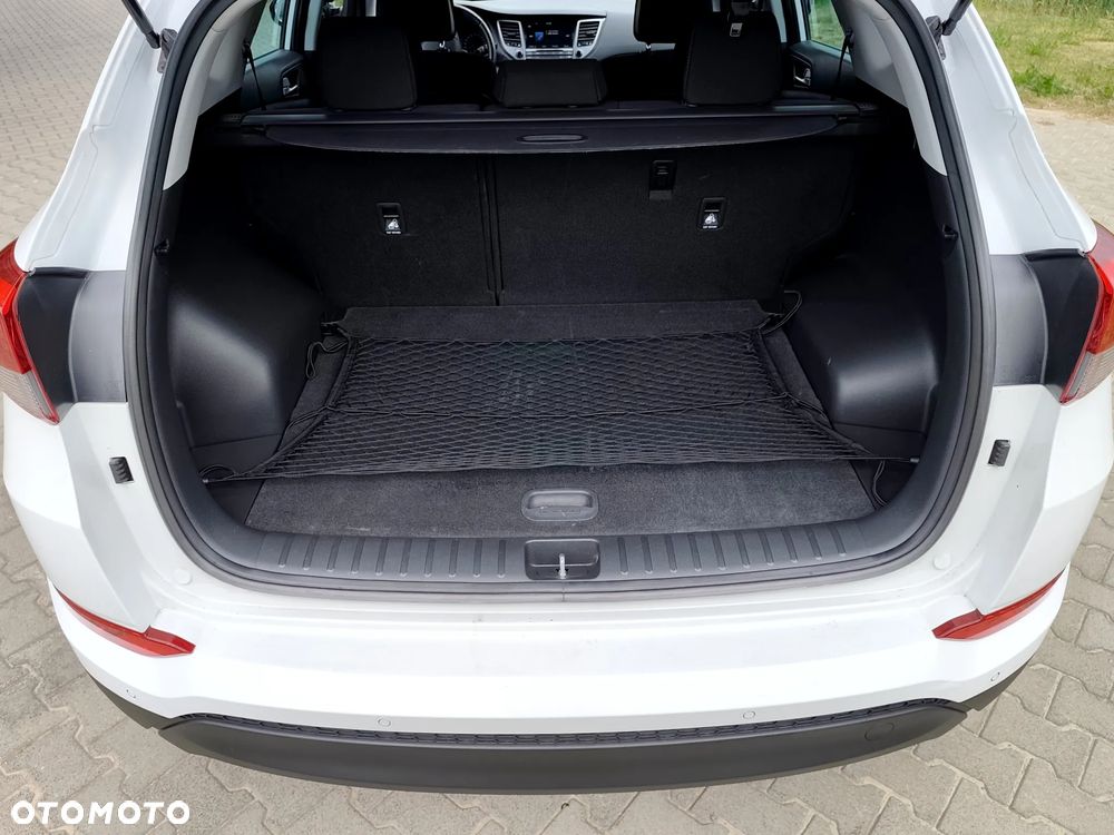 Hyundai Tucson - 16