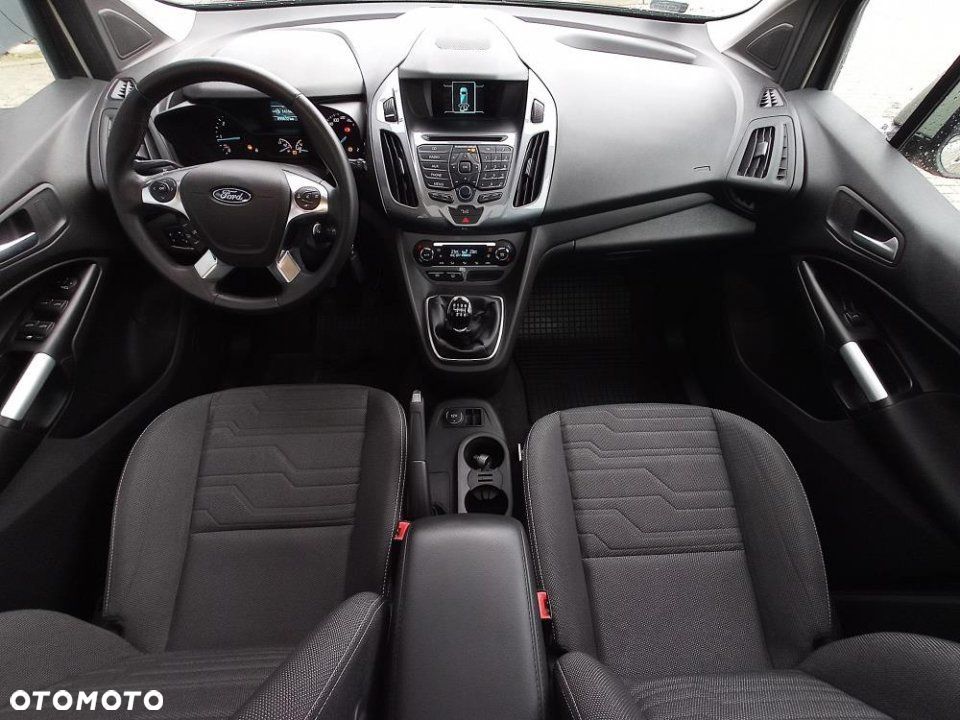 Ford Tourneo Connect - 16