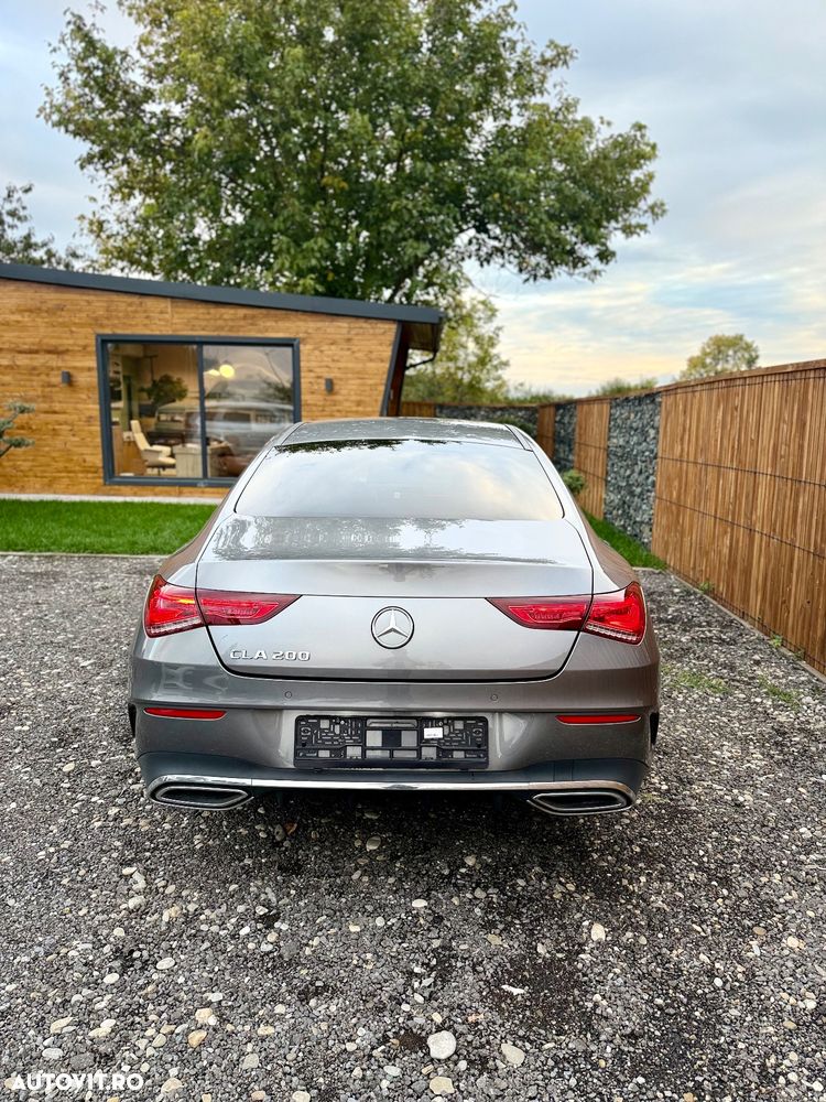 Mercedes-Benz CLA 200 7G-DCT AMG Line - 9