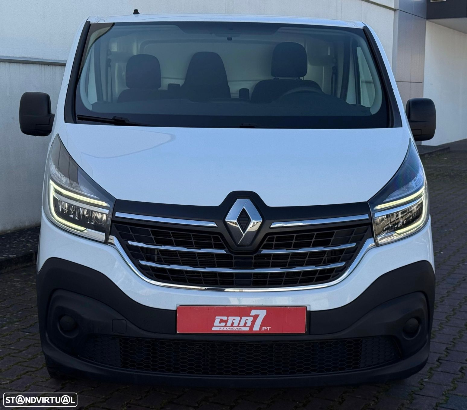 Renault Trafic 2.0 dCi L2H1 1.0T Grand Intens SS - 2