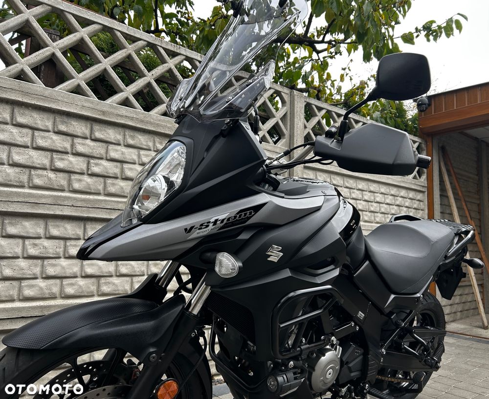 Suzuki V-STROM - 16