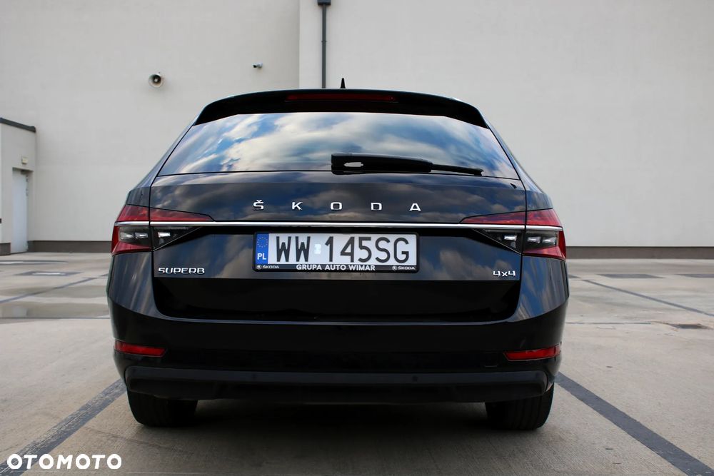 Skoda Superb 2.0 TDI 4x4 Style DSG - 11