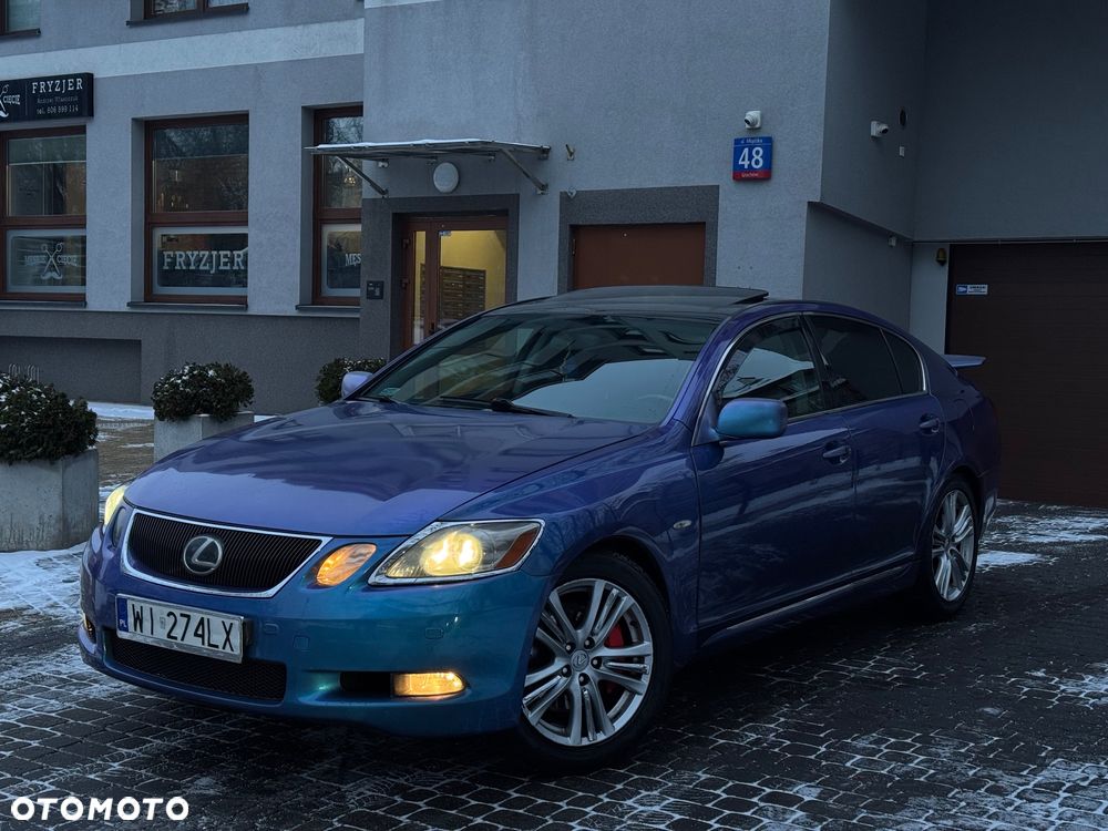 Lexus GS - 10