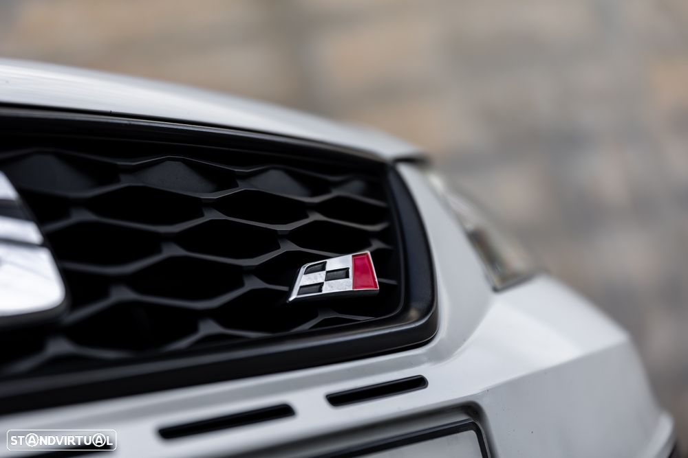 SEAT Leon 2.0 TSI S&S DSG Cupra 300 - 8