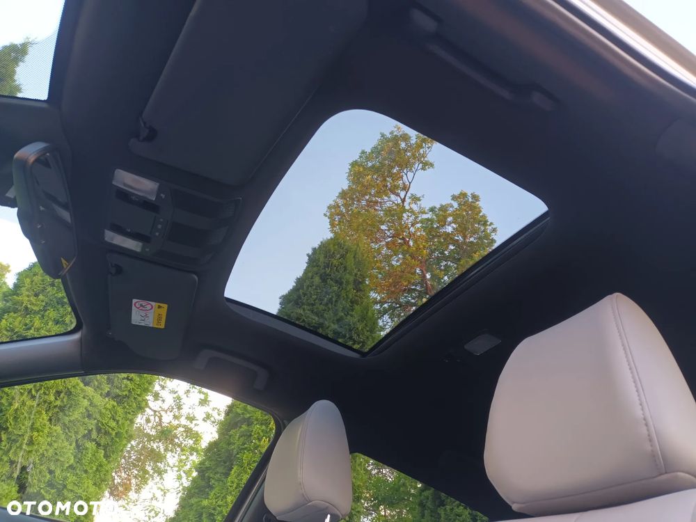 Mitsubishi Eclipse Cross 4WD Top - 17