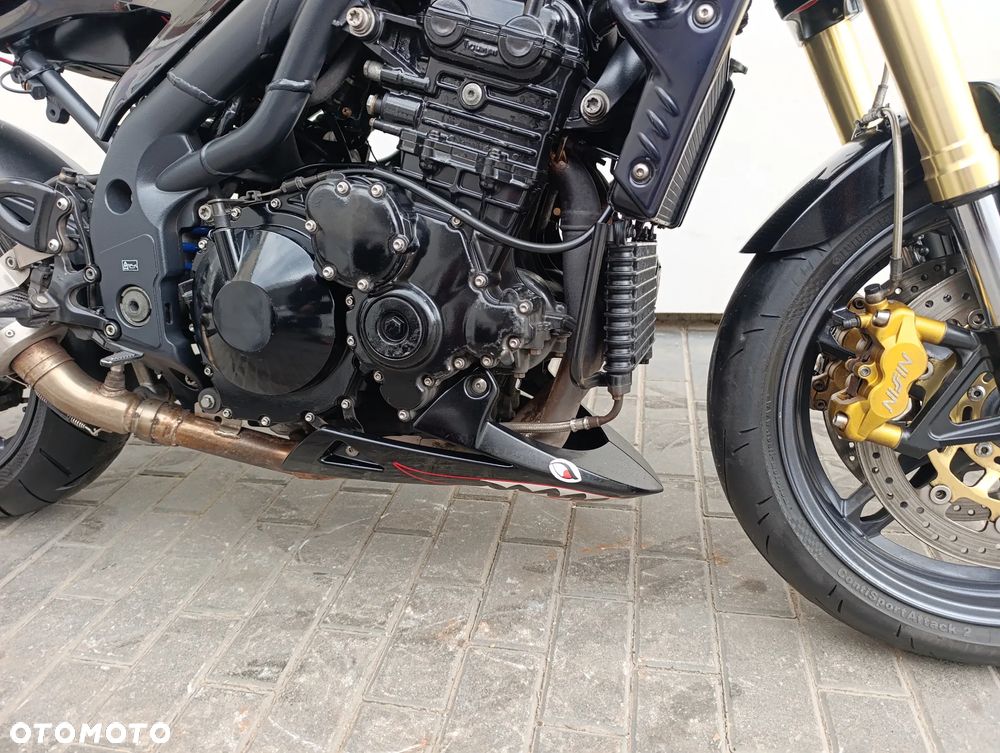 Triumph Speed Triple - 27