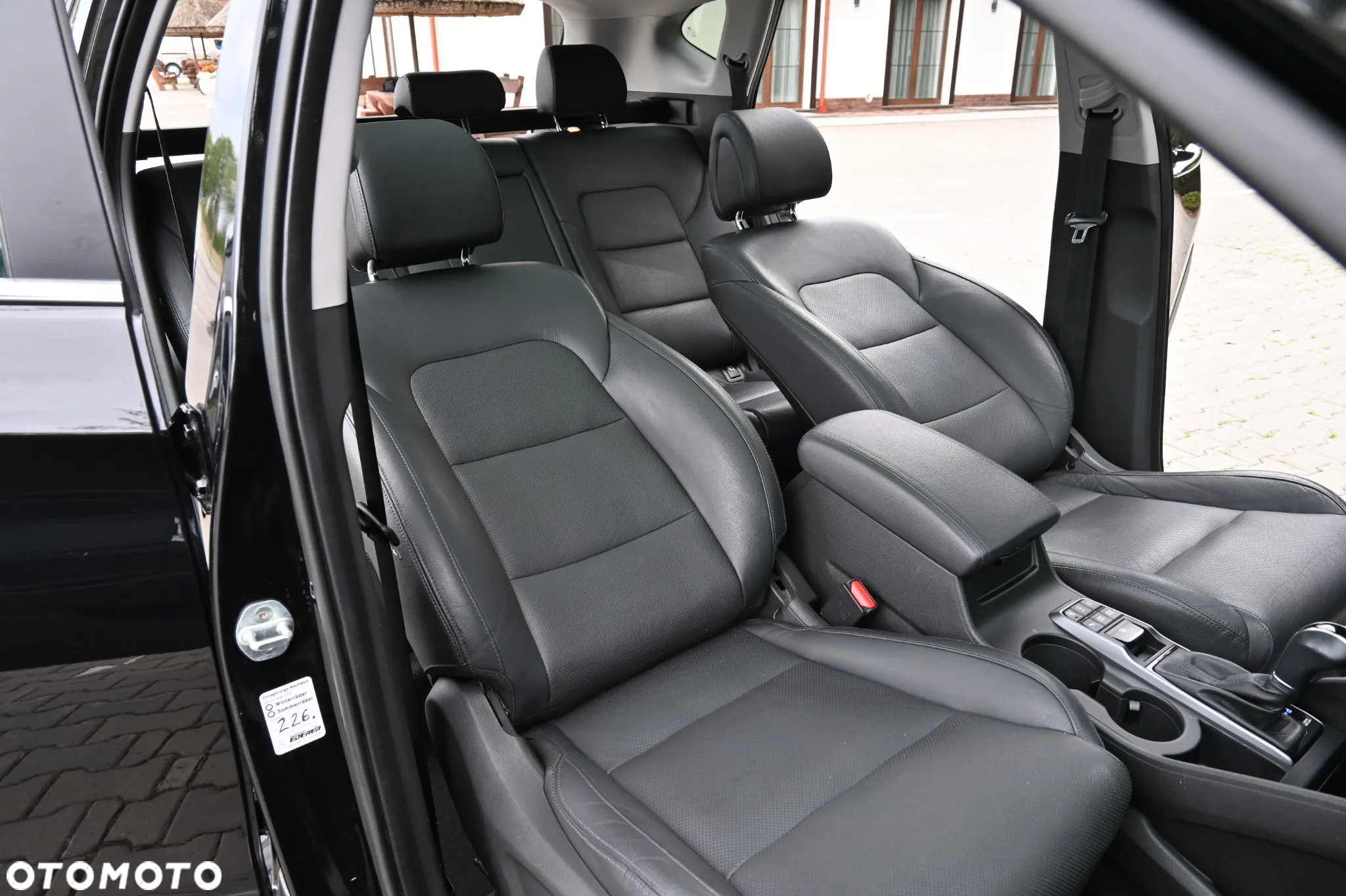 Hyundai Tucson 2.0 CRDi Premium 4WD - 40