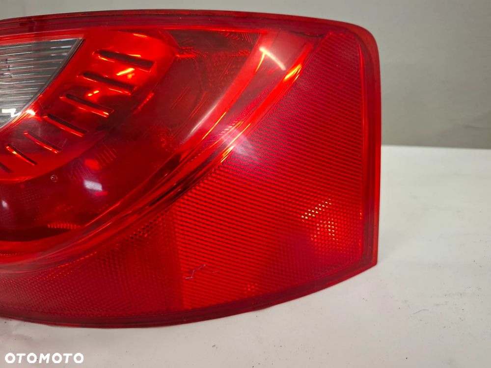 Lampa Tył Tylna Klapa Lewa/Prawa Seat Exeo Kombi 3R9 - 3
