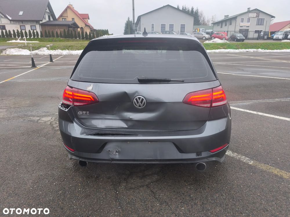 Volkswagen Golf 2.0 TSI BMT GTI DSG - 6