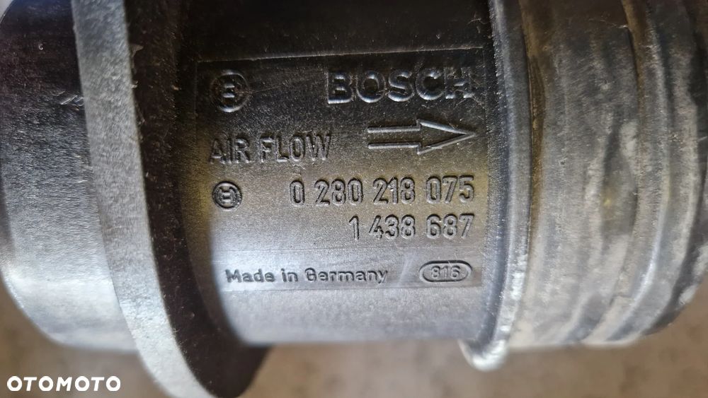 BMW 1 E87 116 1.6 PRZEPŁYWOMIERZ POWIETRZA 0280218075 - 2