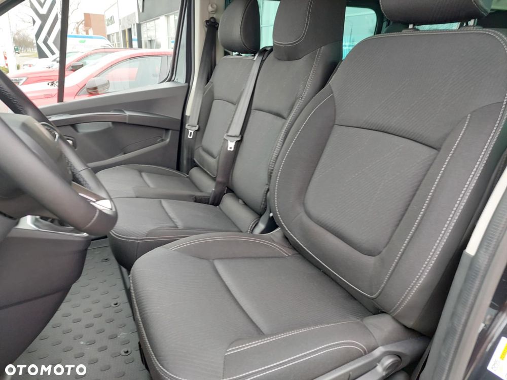 Renault Trafic - 8