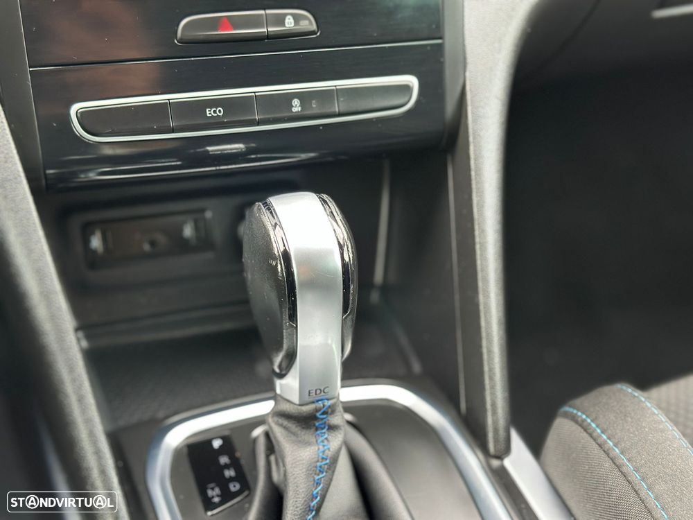 Renault Mégane Sport Tourer 1.5 dCi GT Line EDC J18 - 25