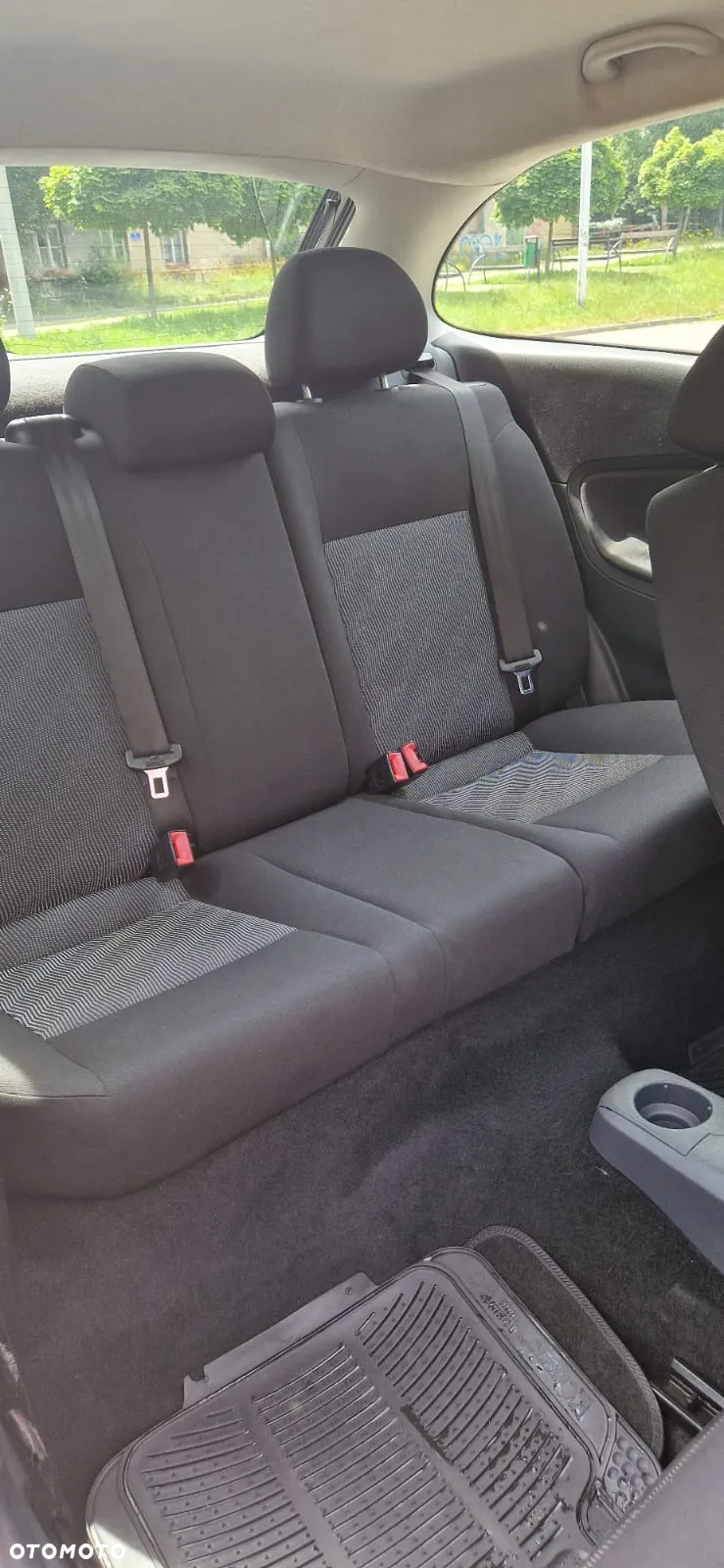 Seat Ibiza 1.4 16V Comfort Edition - 12