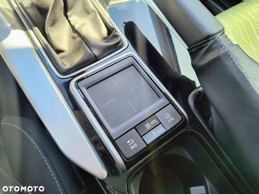 Mitsubishi Eclipse Cross 1.5 T Intense - 24