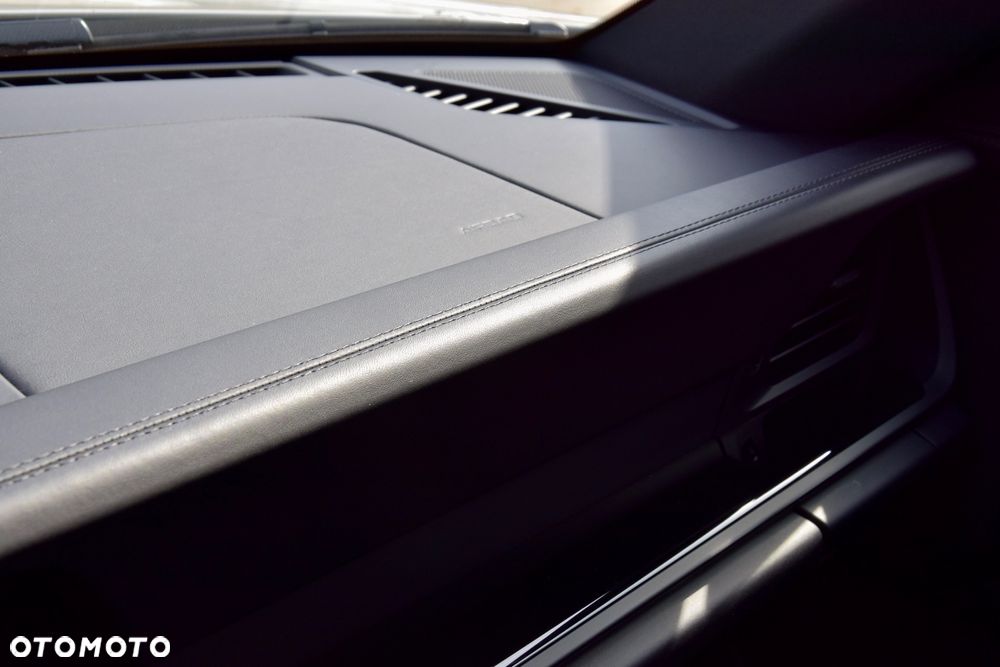 Porsche 911 Carrera T PDK - 20