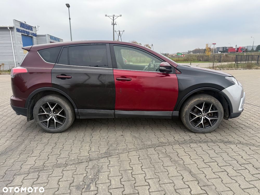 Toyota Rav4 2016 photo 5