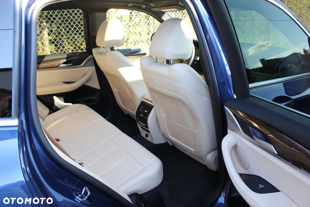 BMW X3 xDrive30i GPF xLine sport - 33