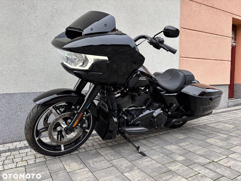 Harley-Davidson Touring Road Glide - 6