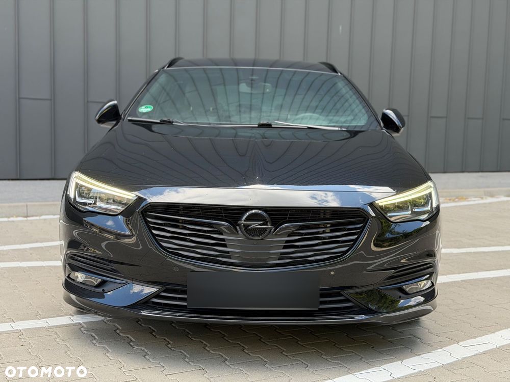 Opel Insignia ver-2-0-bitrb-d-4x4-automatik-exclusive - 1