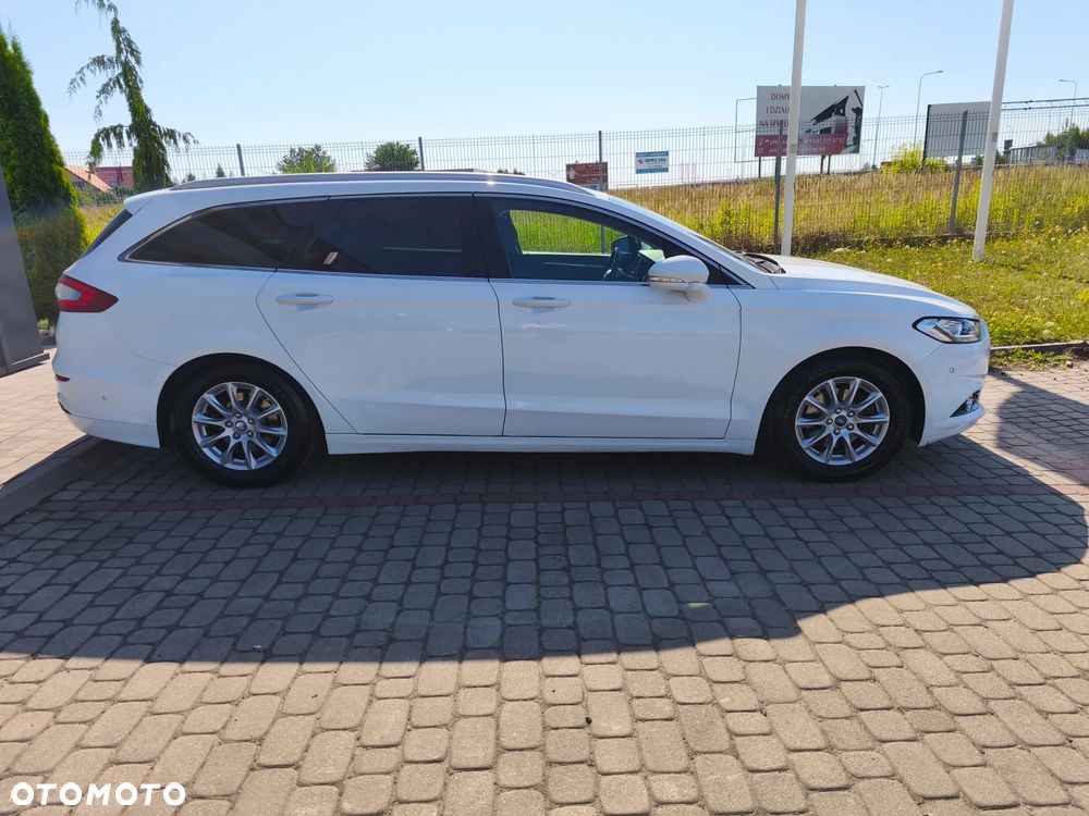 Ford Mondeo 2.0 TDCi STart-Stopp Titanium - 4