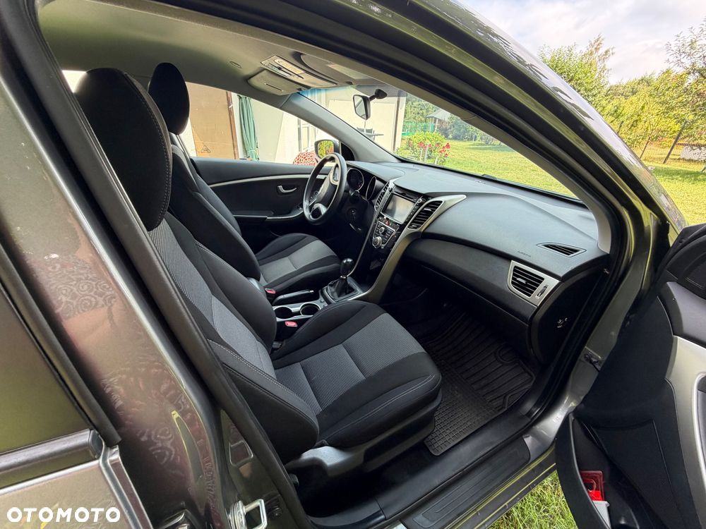 Hyundai i30 - 11