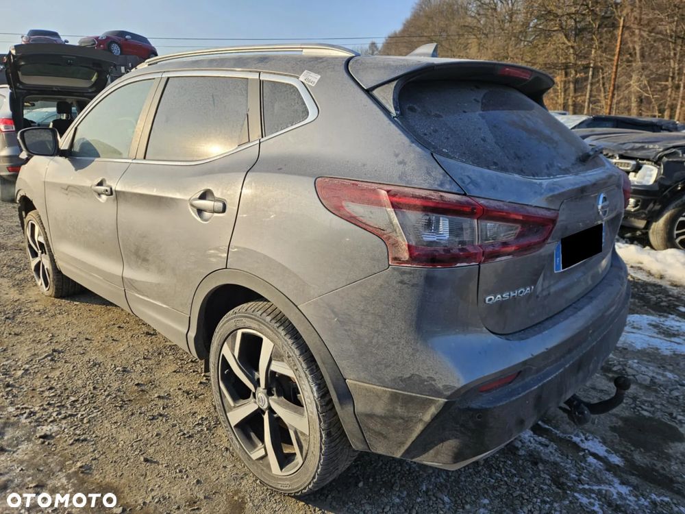 Nissan Qashqai 1.5 dCi DCT TEKNA - 2