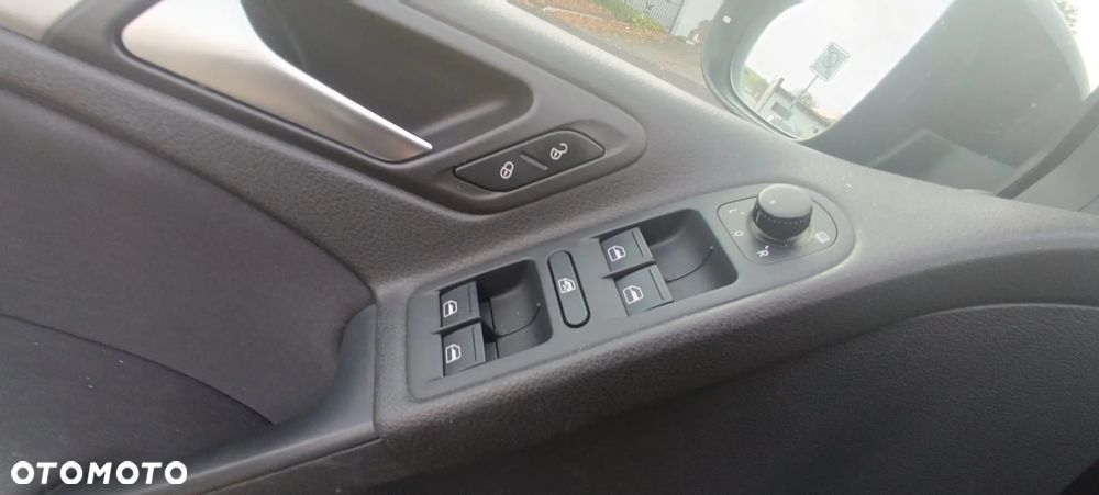 Volkswagen Golf VII 1.2 TSI BMT Trendline - 20