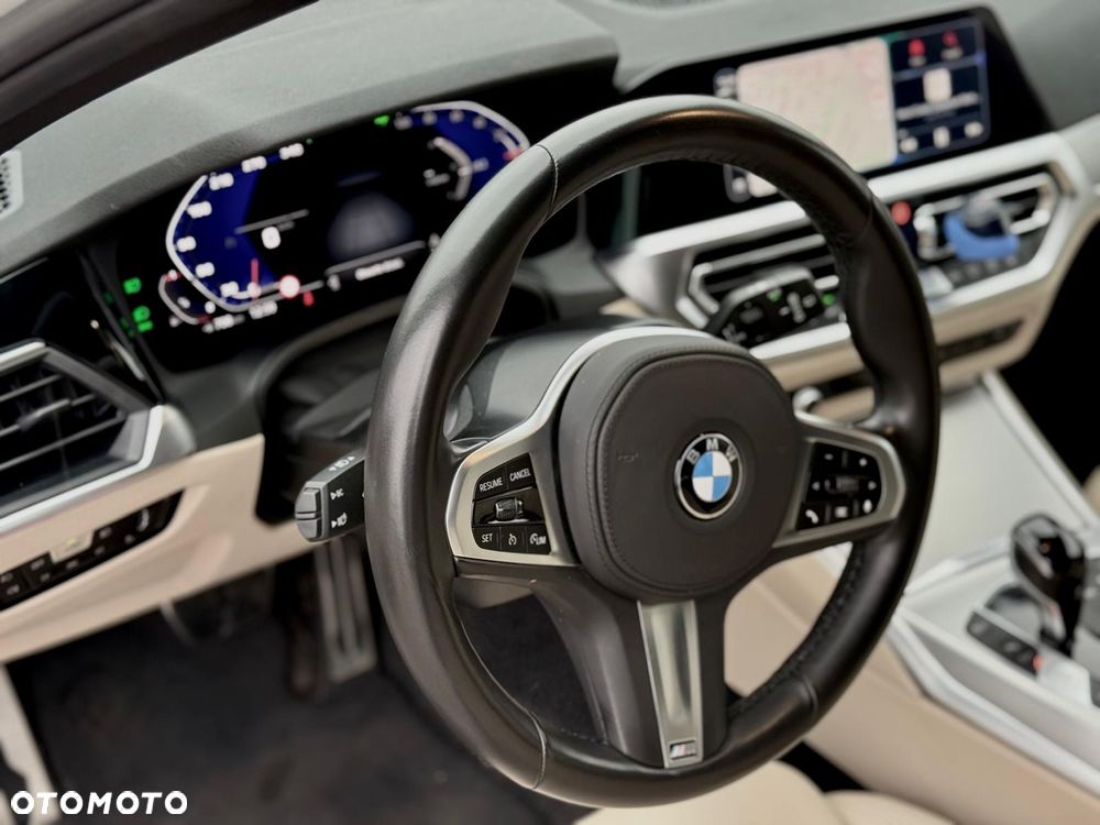 BMW Seria 3 318i M Sport - 21