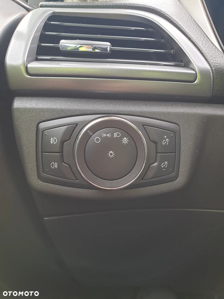 Ford Mondeo 2.0 TDCi Titanium 4WD - 16