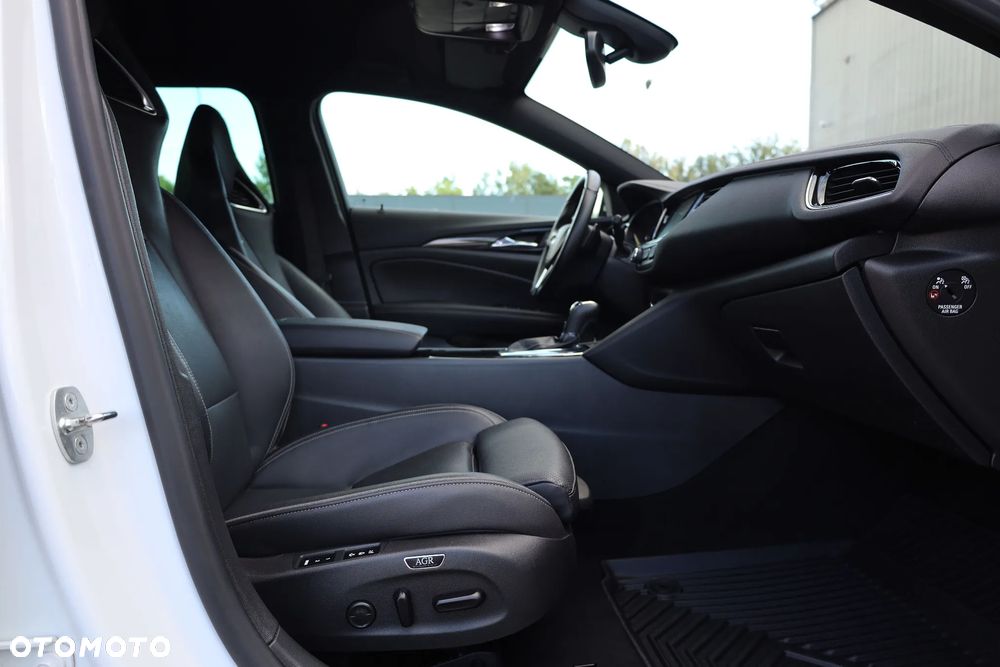 Opel Insignia 2.0 BiTurbo 4x4 GSI - 22