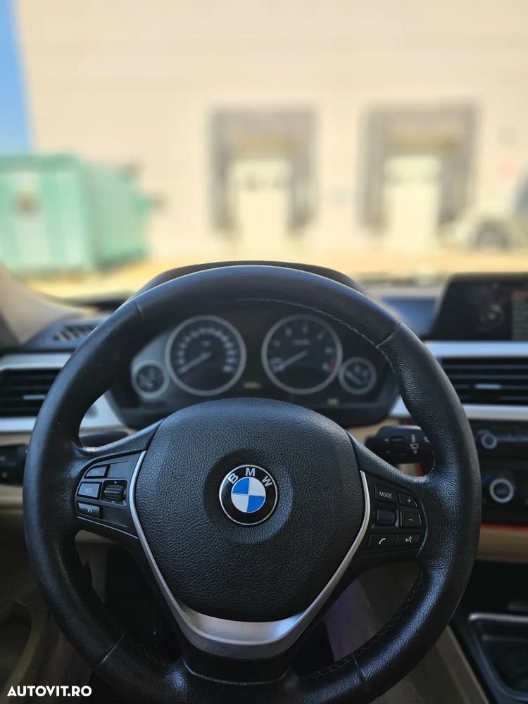 BMW Seria 3 318d Touring Aut. Luxury Line - 10