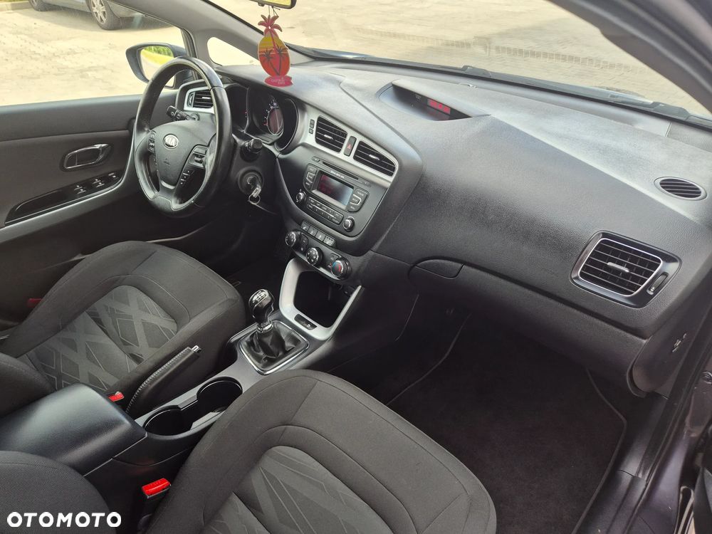 Kia Ceed 1.4 CVVT Edition 7 - 12