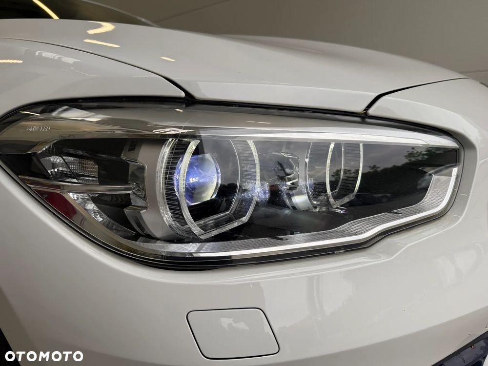 BMW Seria 1 118i Sport Line - 21