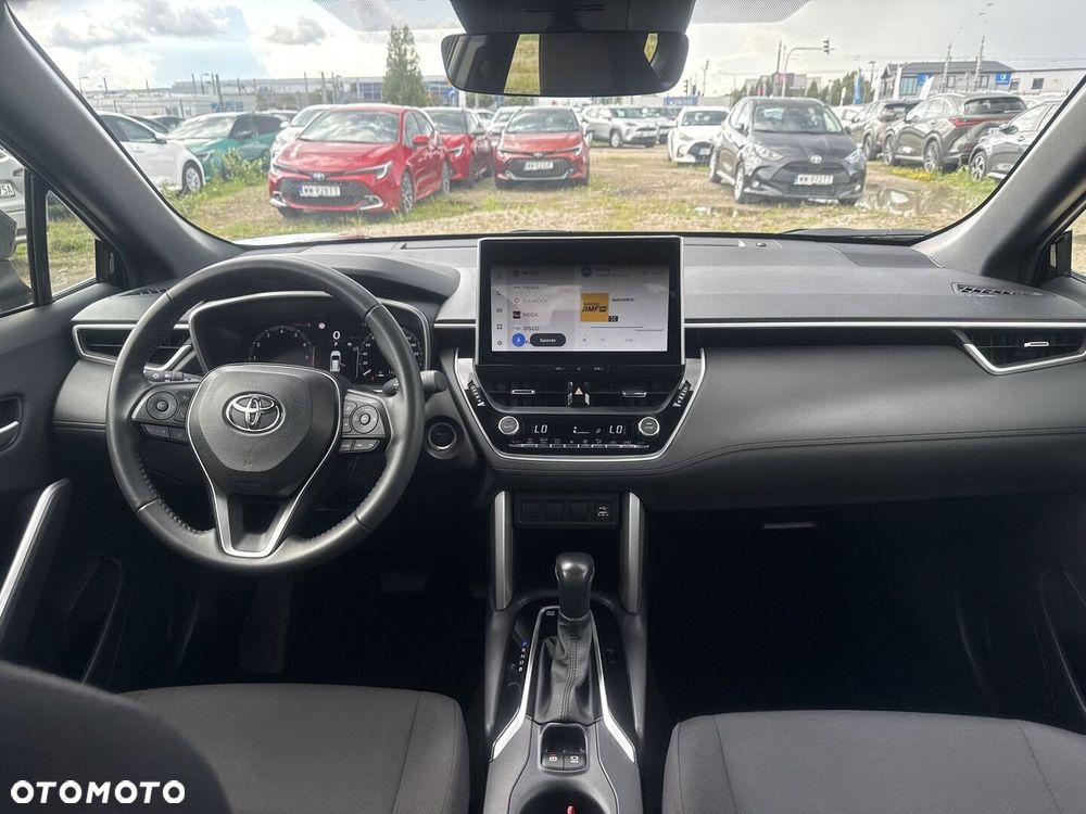 Toyota Corolla Cross 2.0 Hybrid Comfort - 13