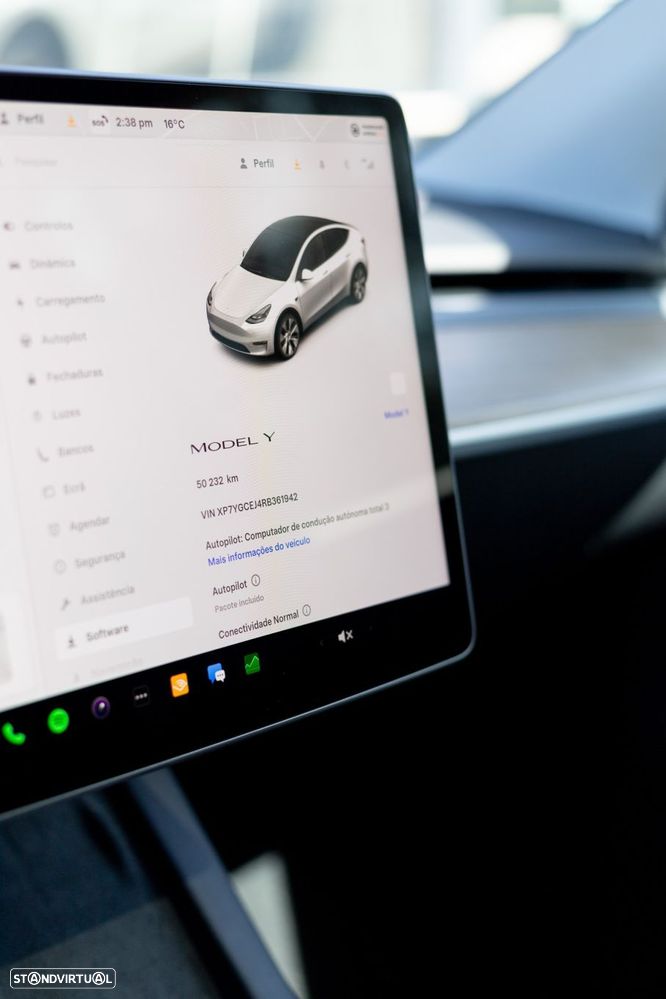 Tesla Model Y Standard RWD - 21