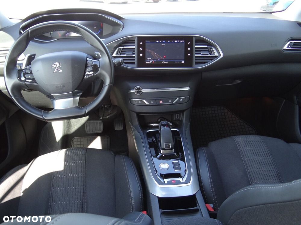 Peugeot 308 - 7