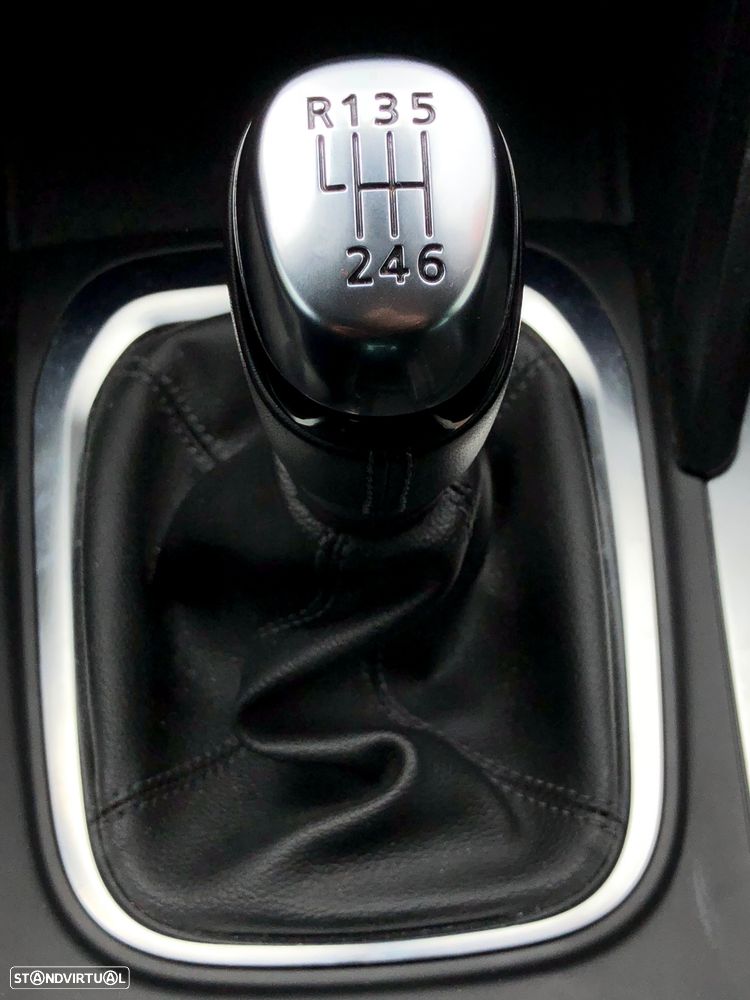 Renault Mégane 1.5 Blue dCi Bose Edition - 19
