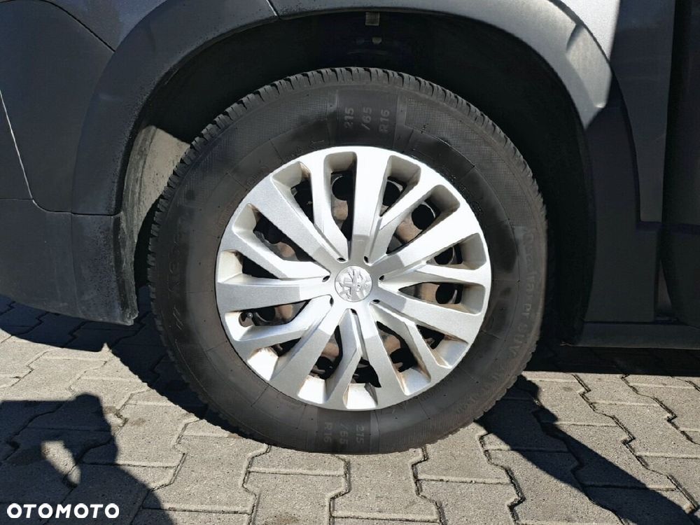 Peugeot Rifter 1.5 BlueHDI Allure S&S - 11