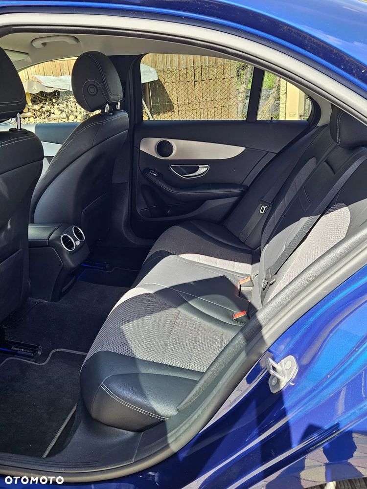 Mercedes-Benz Klasa C - 7