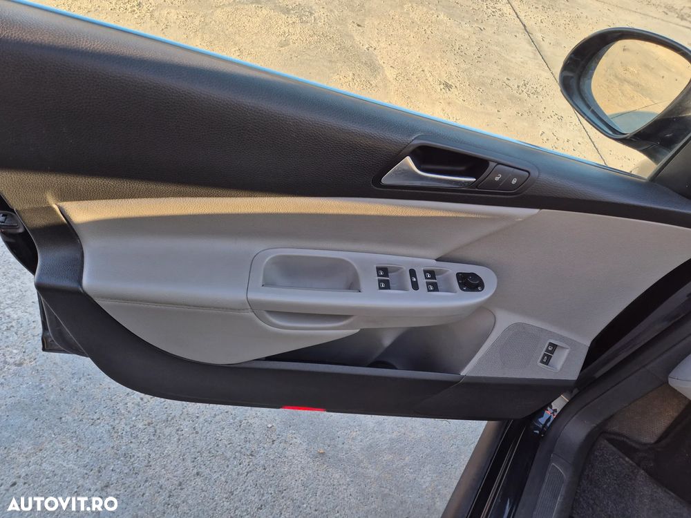 Volkswagen Passat Variant 2.0 Blue TDI DPF Comfortline - 10