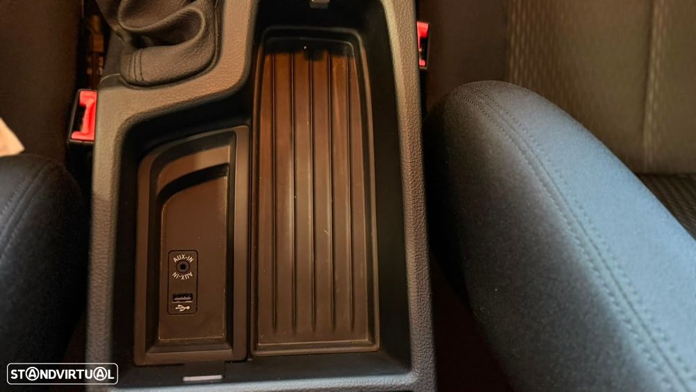 BMW 318 d Advantage Auto - 35